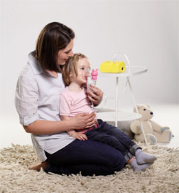 Trẻ sơ sinh có thể dùng máy xông mũi họng không ?